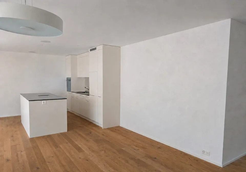 Helle 4.5-Zimmer-Neubauwohnung in Unterägeri mit Balkon, Keller und Garage.
