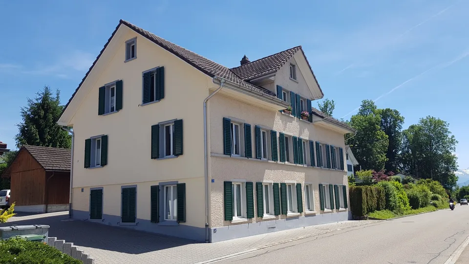 Mieter gesucht für eine schöne 2.5 Zimmer Wohnung in bester Lage