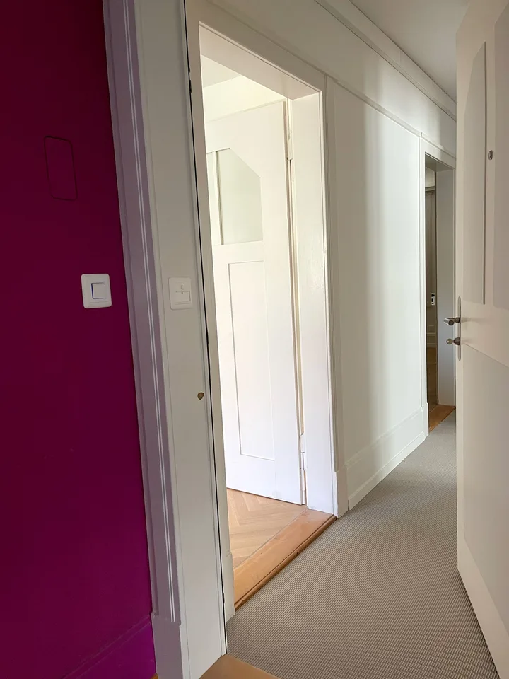Renovierte 3,5-Zimmerwohnung in charmantem Altbau