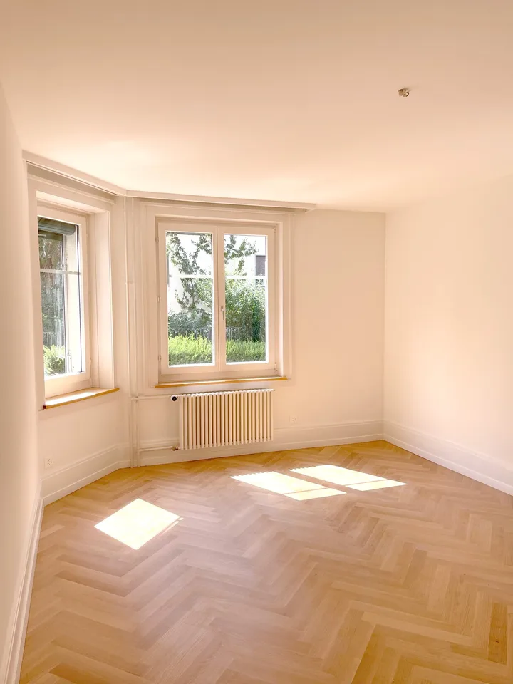 Renovierte 3,5-Zimmerwohnung in charmantem Altbau