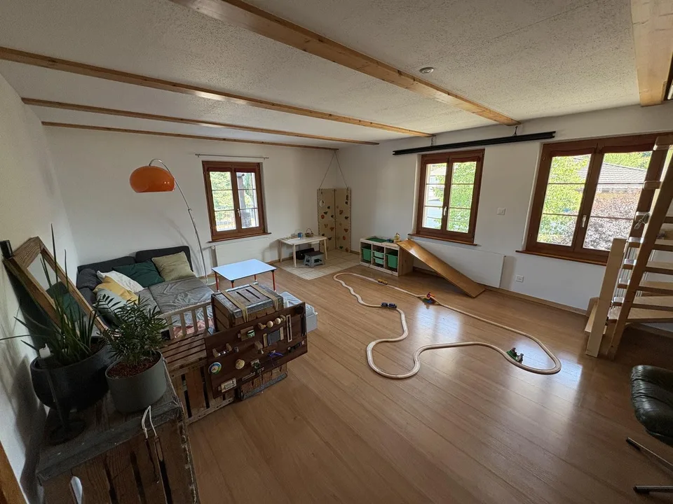 Charmante 4.5-Zimmer-Maisonette-Wohnung, Nachmieter:in gesucht