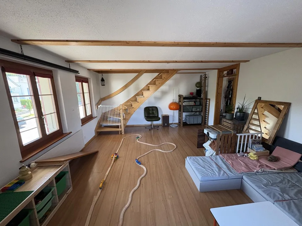 Charmante 4.5-Zimmer-Maisonette-Wohnung, Nachmieter:in gesucht