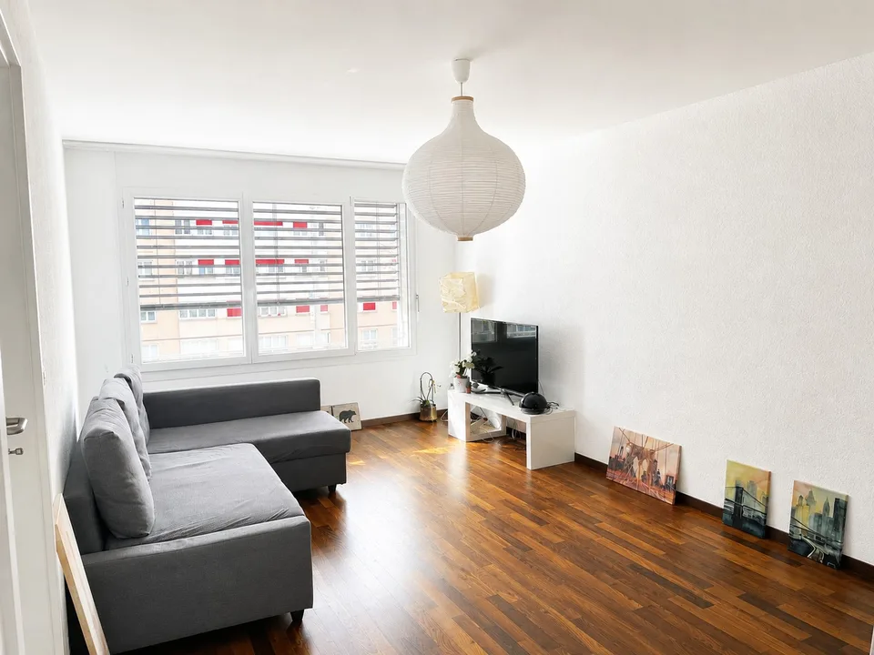 Modern 2.5-pieces apartment located in the city center