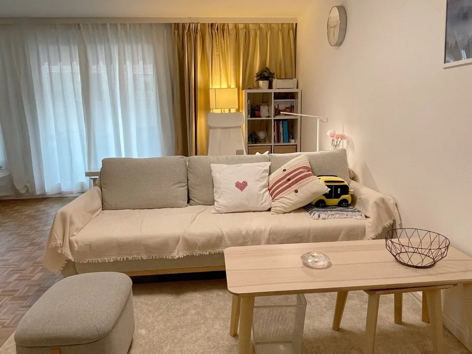 Moderne 2.5-Zimmer-Wohnung in Baar mit Balkon
