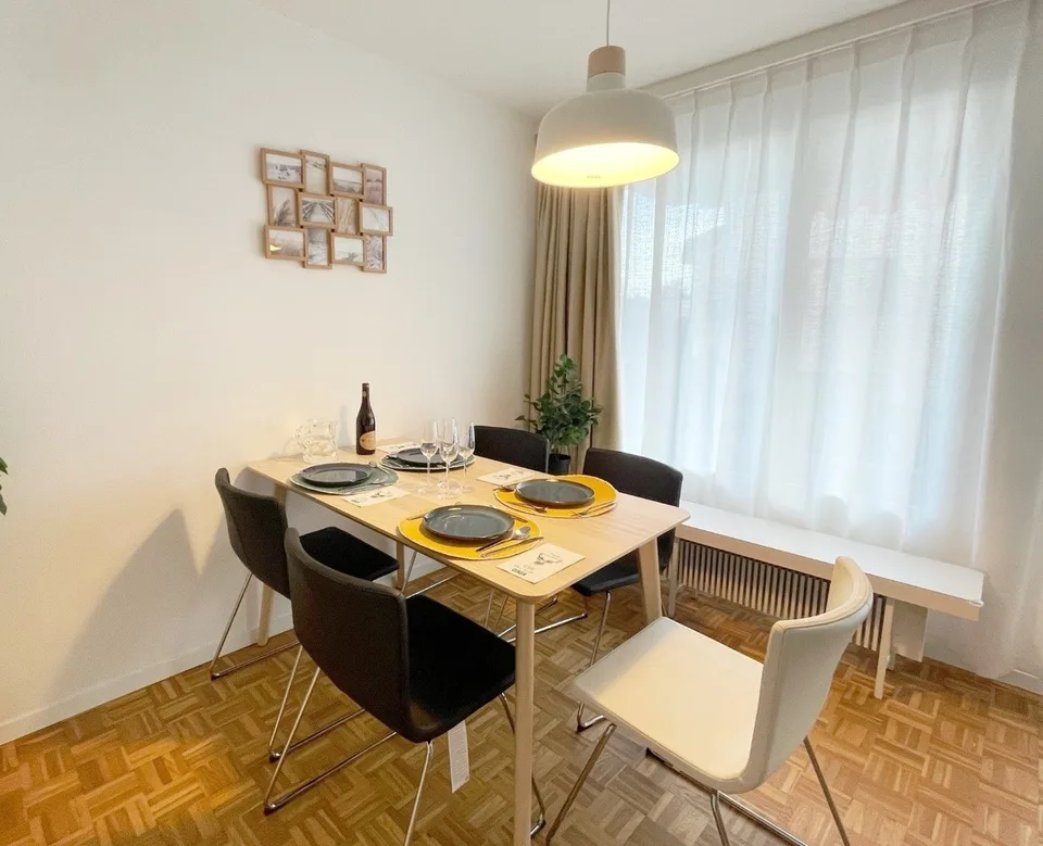 Moderne 2.5-Zimmer-Wohnung in Baar mit Balkon