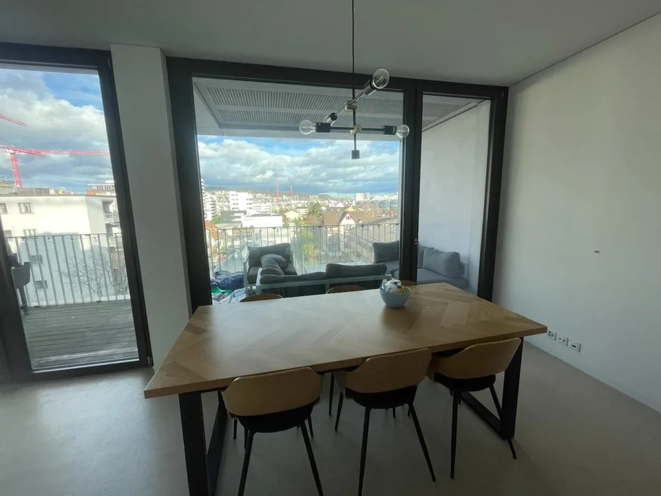 WG-Zimmer mit eigenem Bad zur Zwischenmiete – Zürich Altstetten