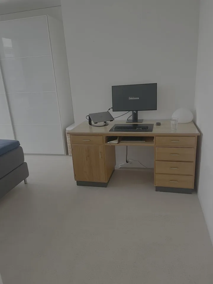 WG-Zimmer mit eigenem Bad zur Zwischenmiete – Zürich Altstetten