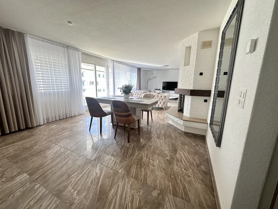 MydiHei Co-living: Furnished Room in an "All Girls" Flatshare