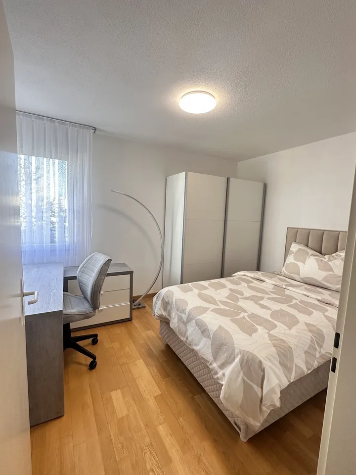 MydiHei Co-living: Furnished Room in an "All Girls" Flatshare