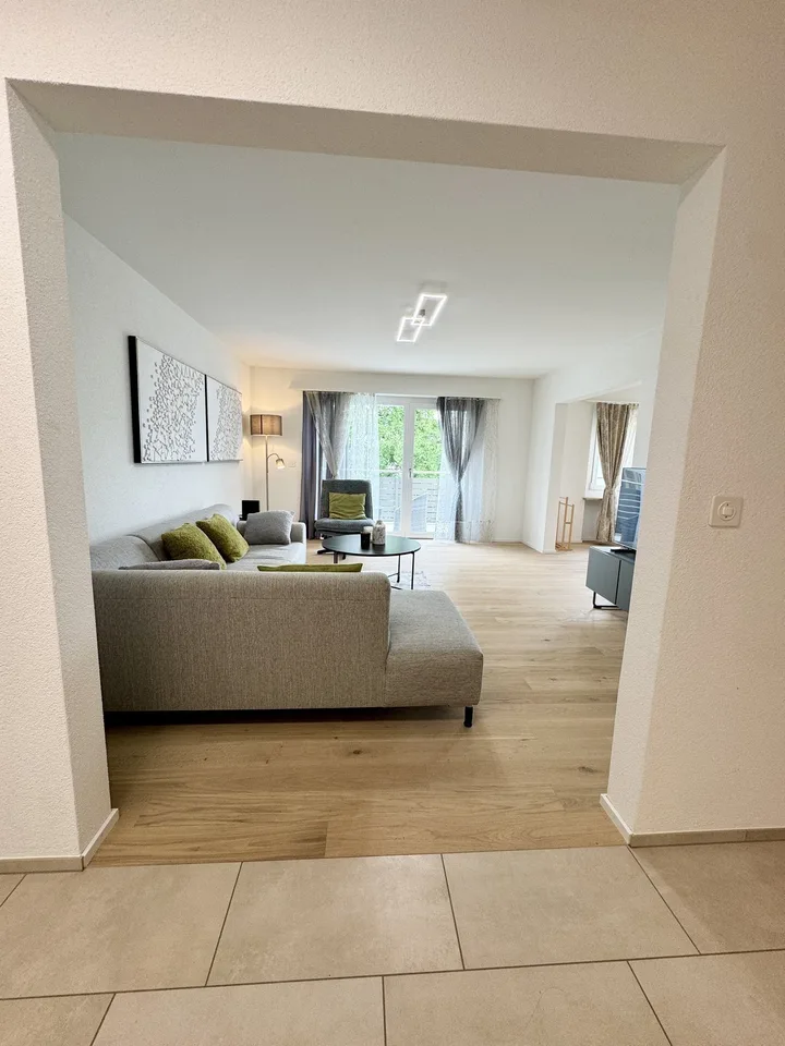 MydiHei Co-living: Furnished Room in an "All Girls" Flatshare