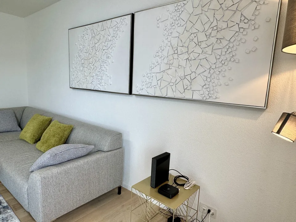 MydiHei Co-living: Furnished Room in an "All Girls" Flatshare