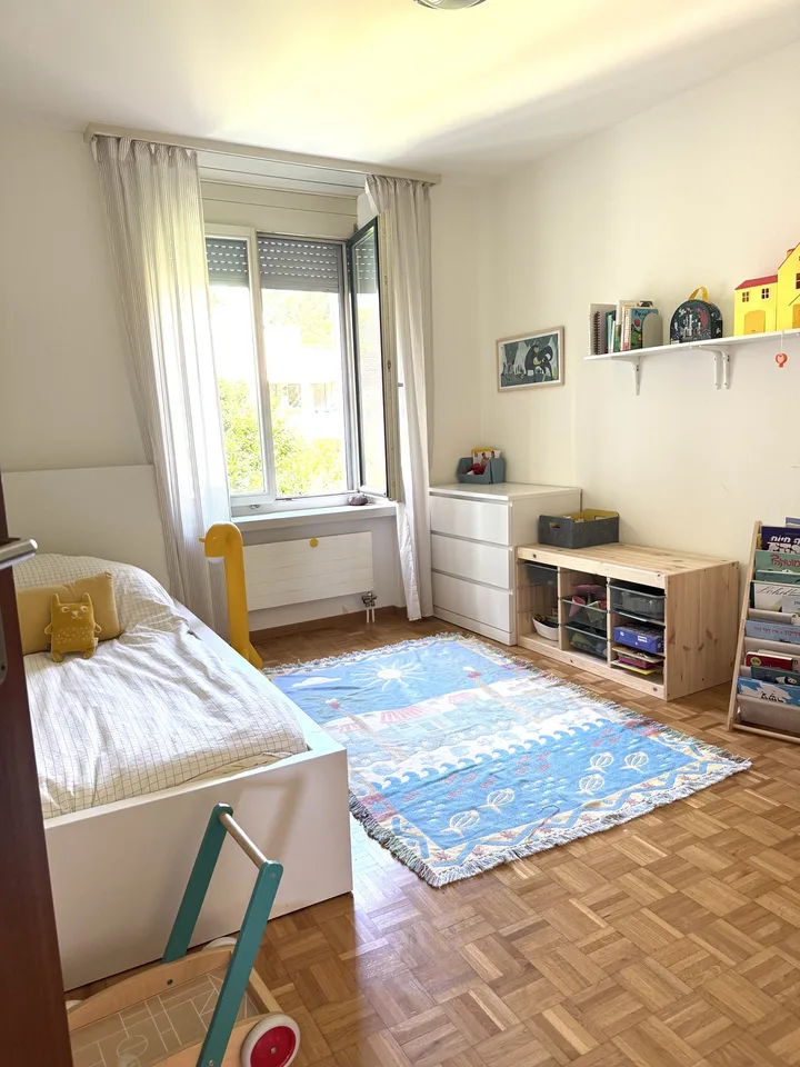 Spacious Furnished 3-Room Apartment in Seefeld (8008) – 8–27 September ONLY