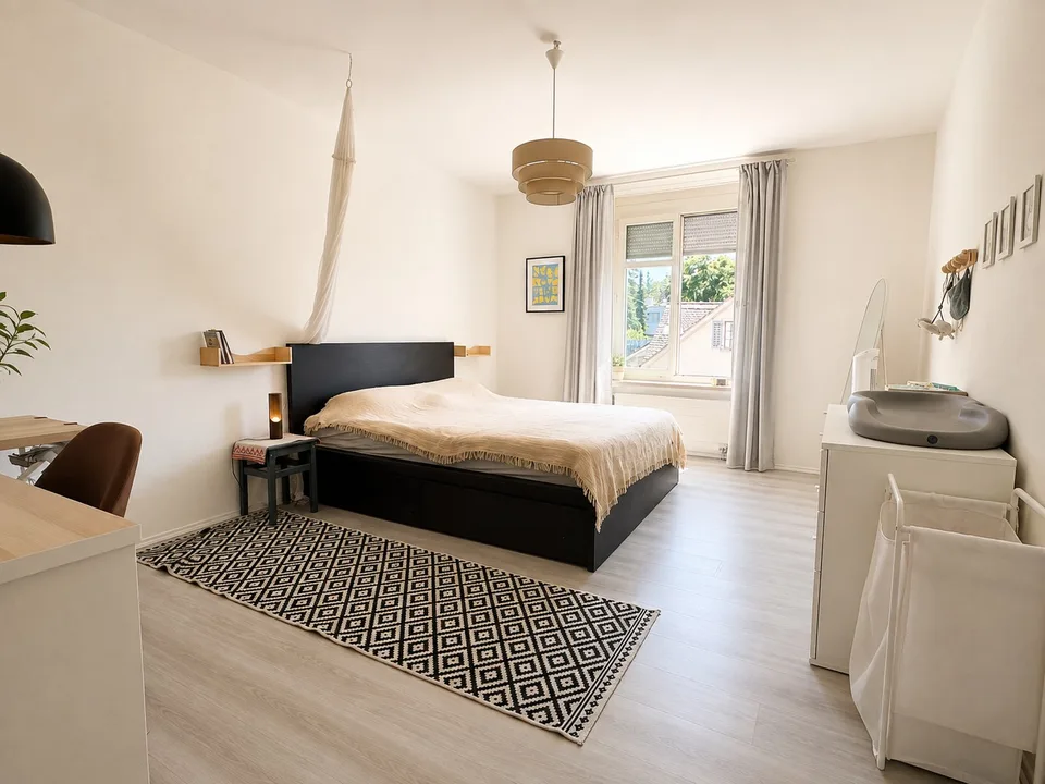 Spacious Furnished 3-Room Apartment in Seefeld (8008) – 8–27 September ONLY