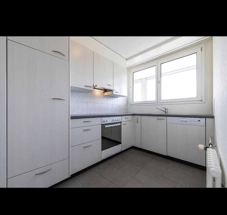 Attraktive 3.5-Zimmerwohnung an der Bifangstrasse 12 in Schinznach-Bad