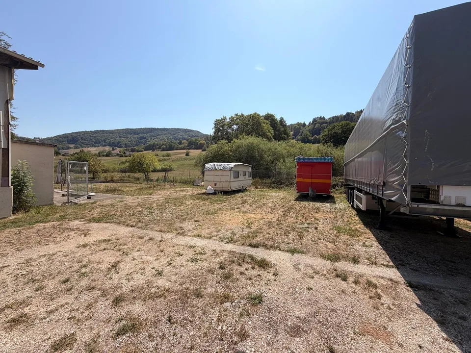 Stellpaltz für Wohnwagen/Wohnmobil