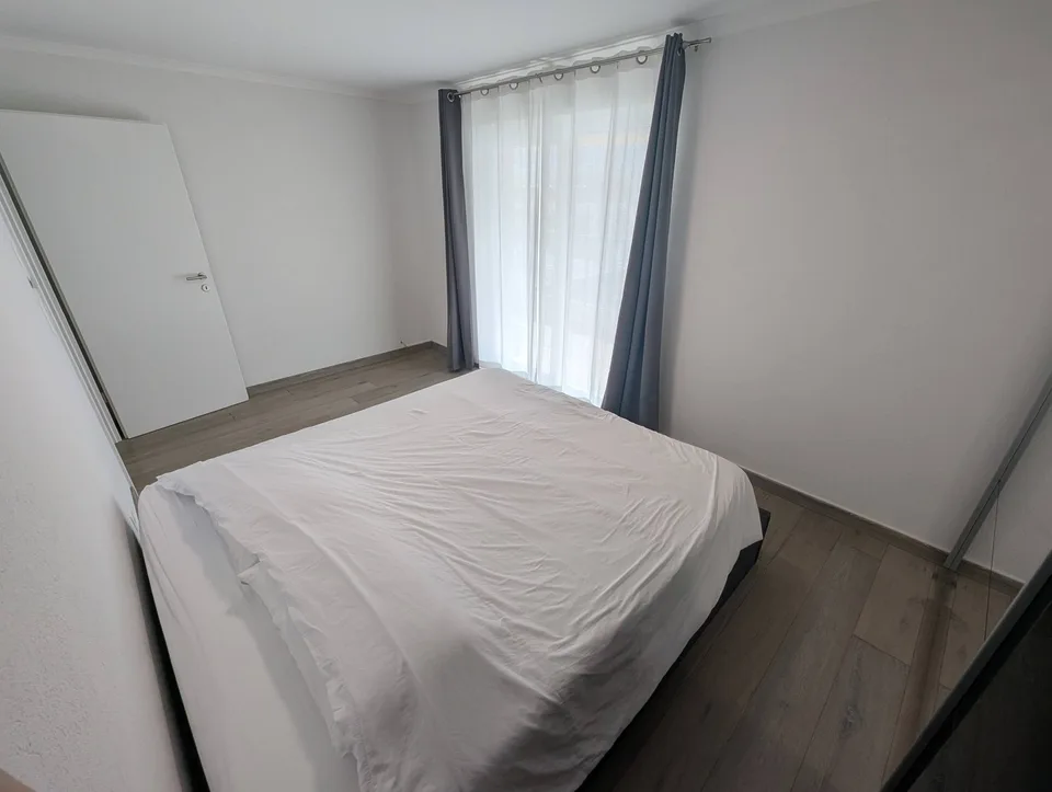 Appartement 3,5 pièces avec balcon et garage box à Sierre – disponible dès le 1er octobre 2026