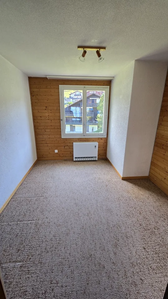 Grosszügige 3-Zimmer-Wohnung mit traumhafter See- und Bergsicht  Waldeggstrasse 33, 3803 Beatenberg