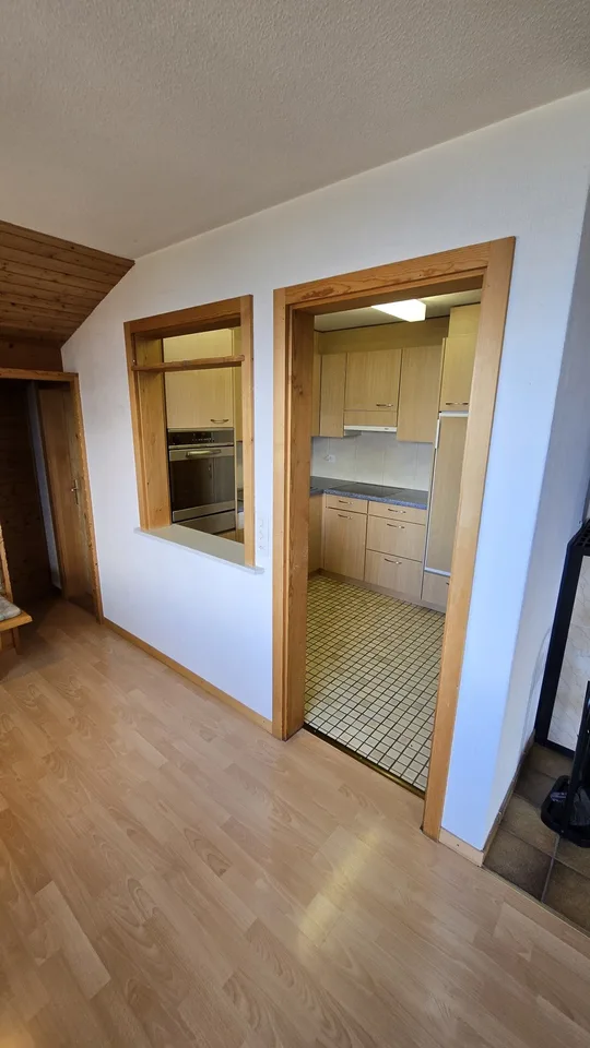 Grosszügige 3-Zimmer-Wohnung mit traumhafter See- und Bergsicht  Waldeggstrasse 33, 3803 Beatenberg