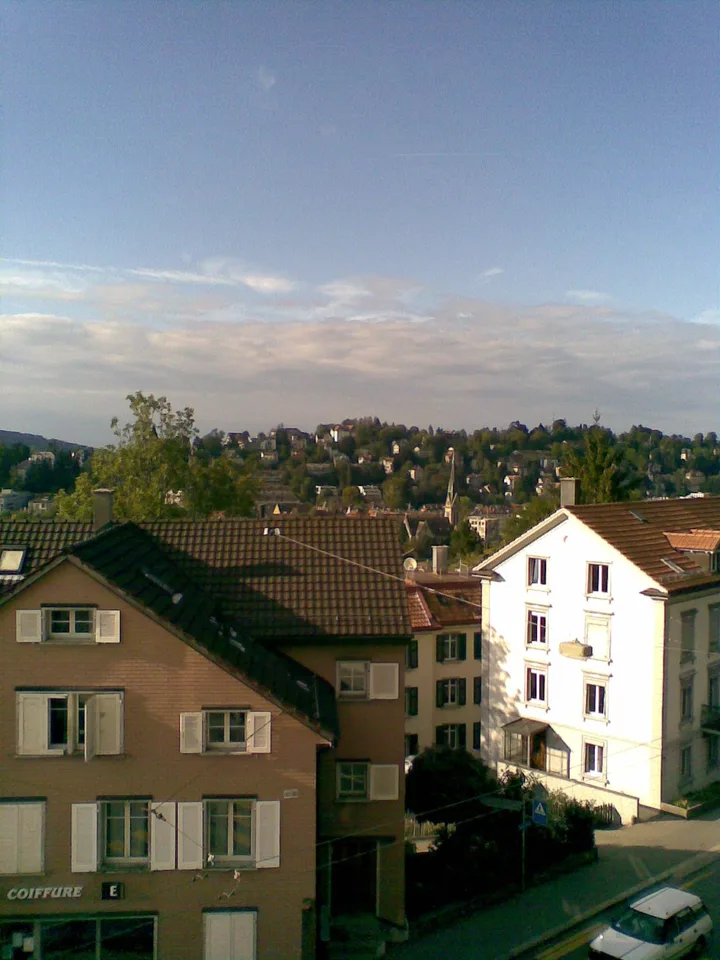 Studentenhaus 4-Zimmer-WG Wohnung
