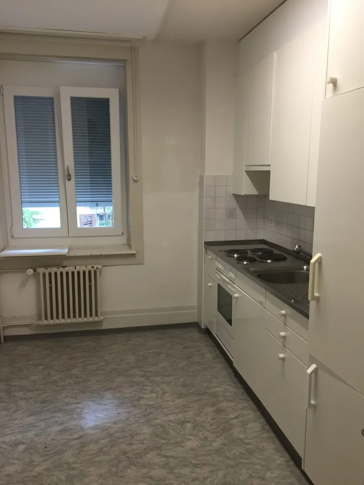 Studentenhaus 4-Zimmer-WG Wohnung