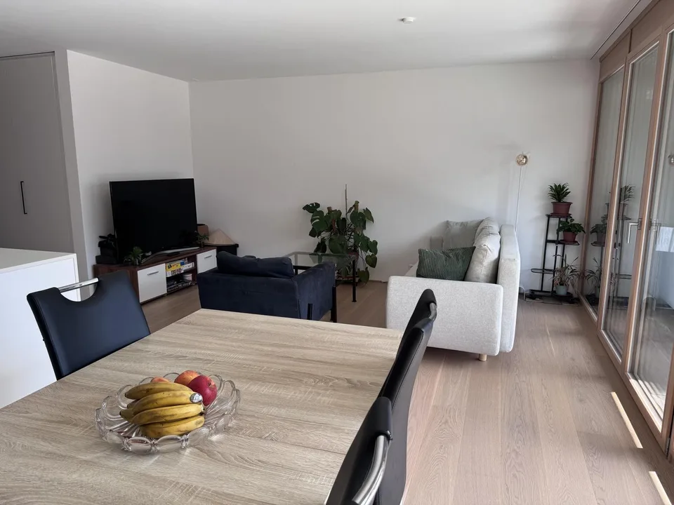 WG-Zimmer mit Traumblick & eigenem Bad in moderner Neubauwohnung