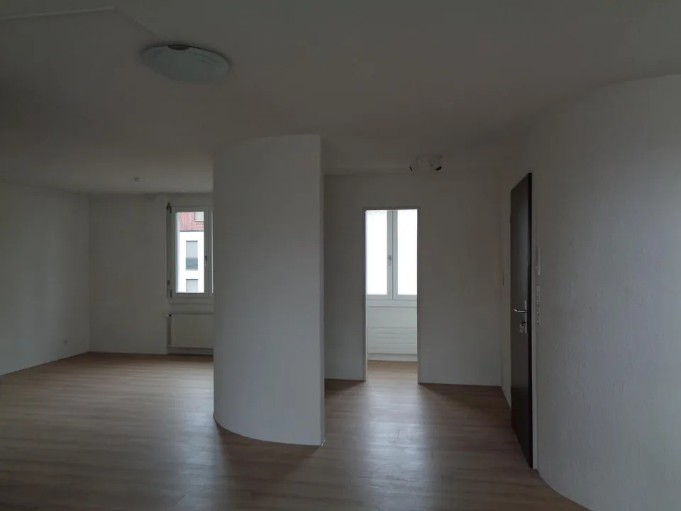 Sonnige Maisonette-Wohnung 5.5 Zimmer   210qm in 4922 Langenthal-Bützberg