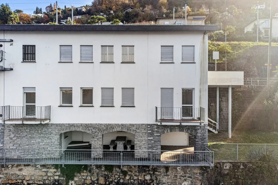 Prima locazione dopo il risanamento, direttamente sul lago