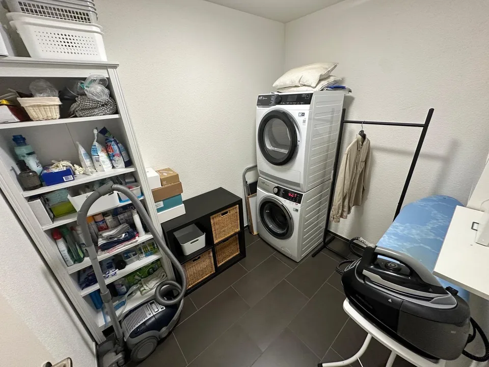 Moderne 2½-Zimmer-Wohnung im 6. OG