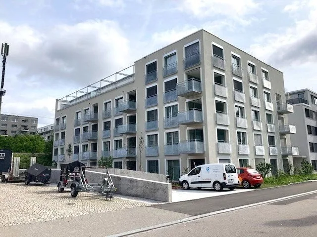 Benötigen Sie mehr Platz - diverse Kellerabteile zu vermieten