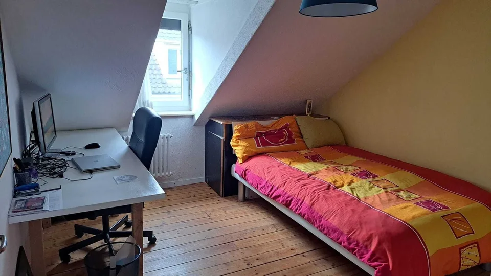 4 ZIMMER-HAUS IN WINTERTHUR - TÖSS, MÖBLIERT, TEMPORÄR