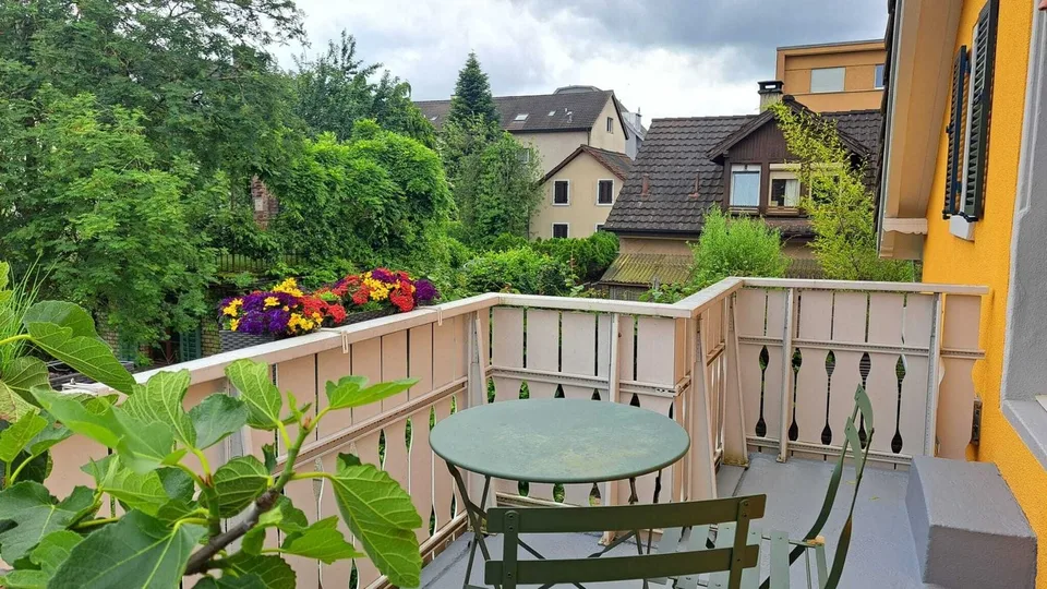 4 ZIMMER-HAUS IN WINTERTHUR - TÖSS, MÖBLIERT, TEMPORÄR