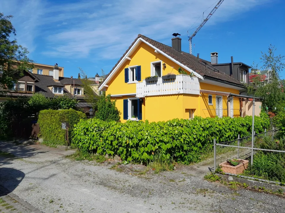 4 ZIMMER-HAUS IN WINTERTHUR - TÖSS, MÖBLIERT, TEMPORÄR