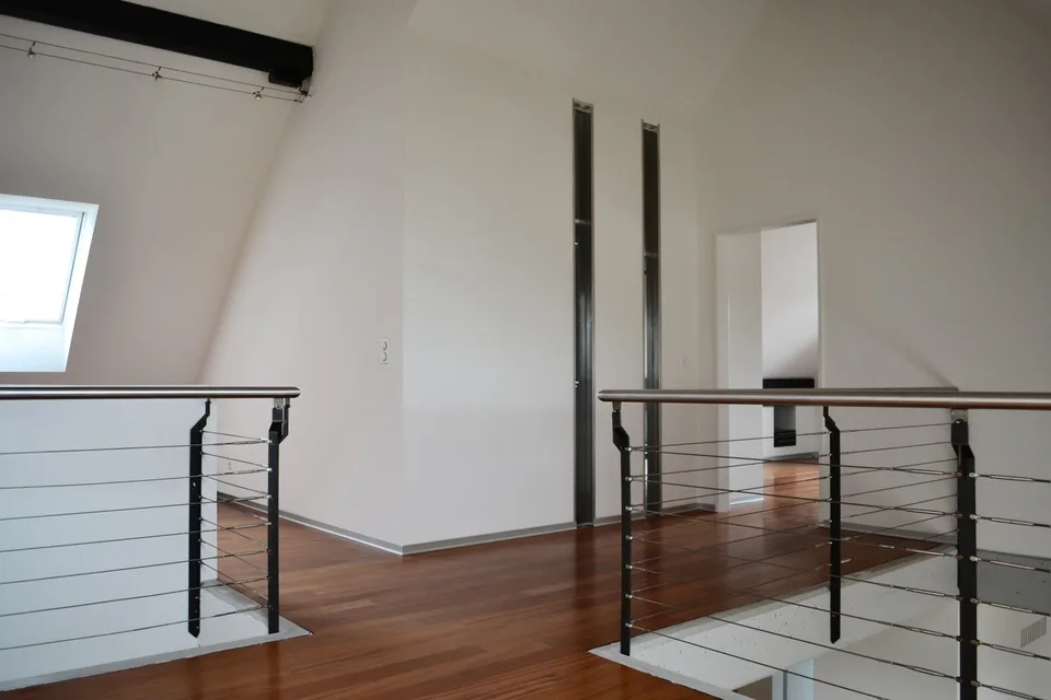 4.5-Zimmer-Maisonette-Wohnung mit grossem Balkon und unverbaubarer Aussicht