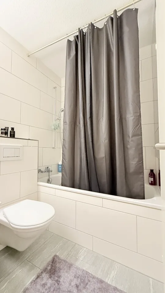 ZIMMER ZU VERMIETEN IN DÜBENDORF BEI STETTBACH – PER SOFORT | UNBEFRISTET& frisch renovierte Wohnung