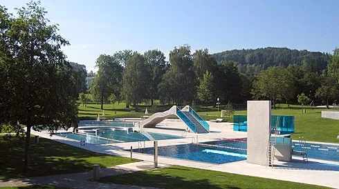 A furnished WG-room in Adliswil (Zurich land) is available from 1. October 2026