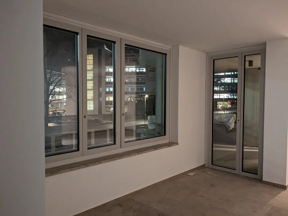 Modern 2.5 rooms apartment available near Binz station