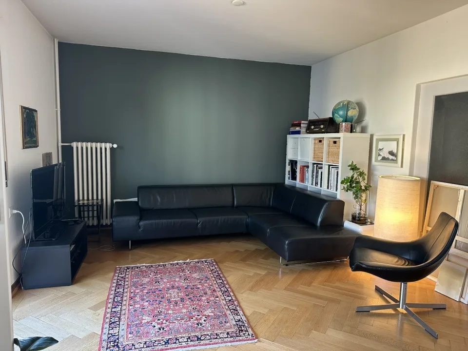 Sonnige, zentrale 4.5 Zimmer Wohnung - sunny, well located