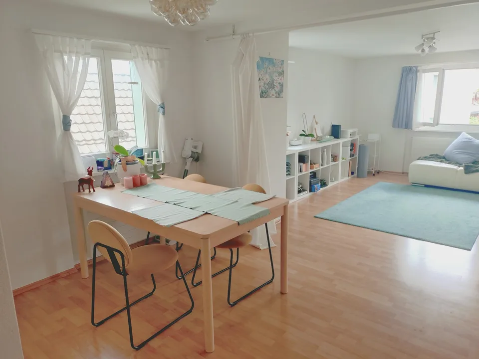 WG-Zimmer in Bonstetten (ZH) – Nachmieter gesucht(befristet)