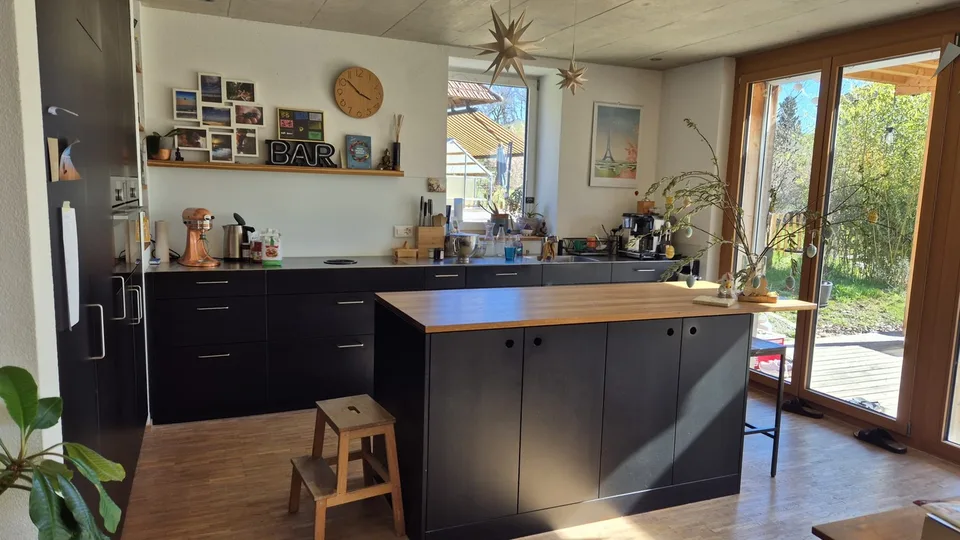 Möbliertes 6.5-Zimmer-Einfamilienhaus für 5 Monate – CHF 3'850.– inkl. Nebenkosten