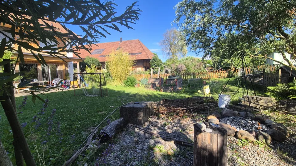 Möbliertes 6.5-Zimmer-Einfamilienhaus für 5 Monate – CHF 3'850.– inkl. Nebenkosten