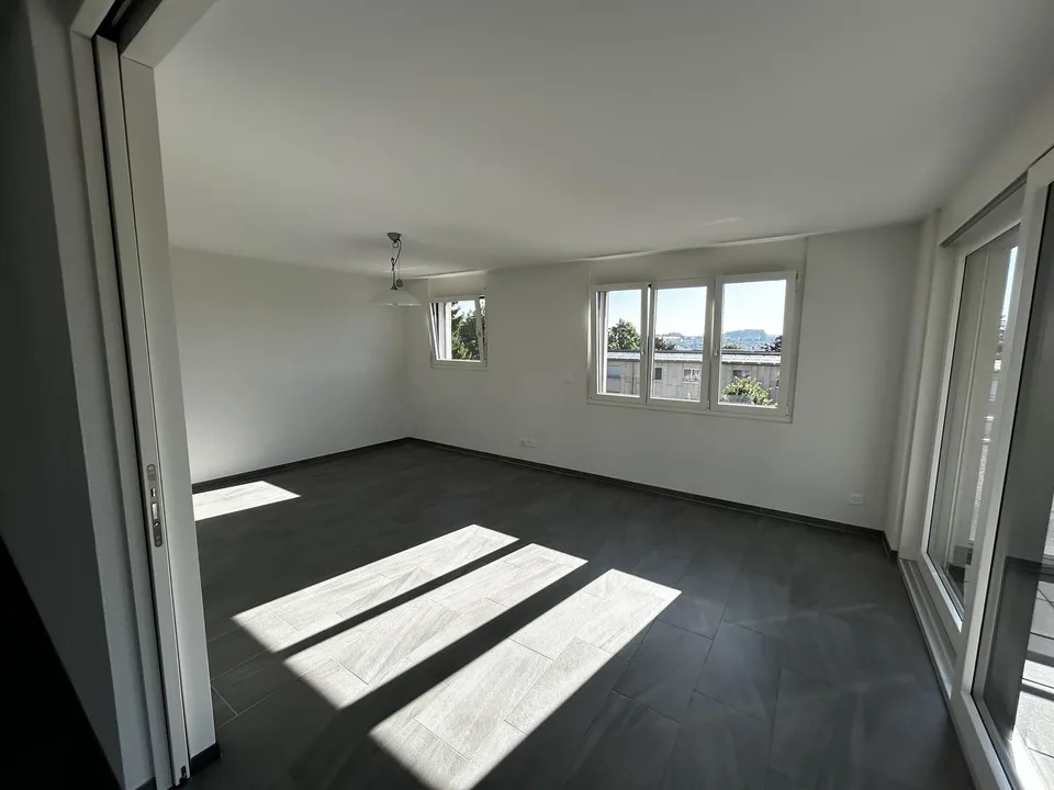 FRIBOURG – Exceptionnel 5.5 pièces de 158 m² avec terrasse vitrée de 42 m²