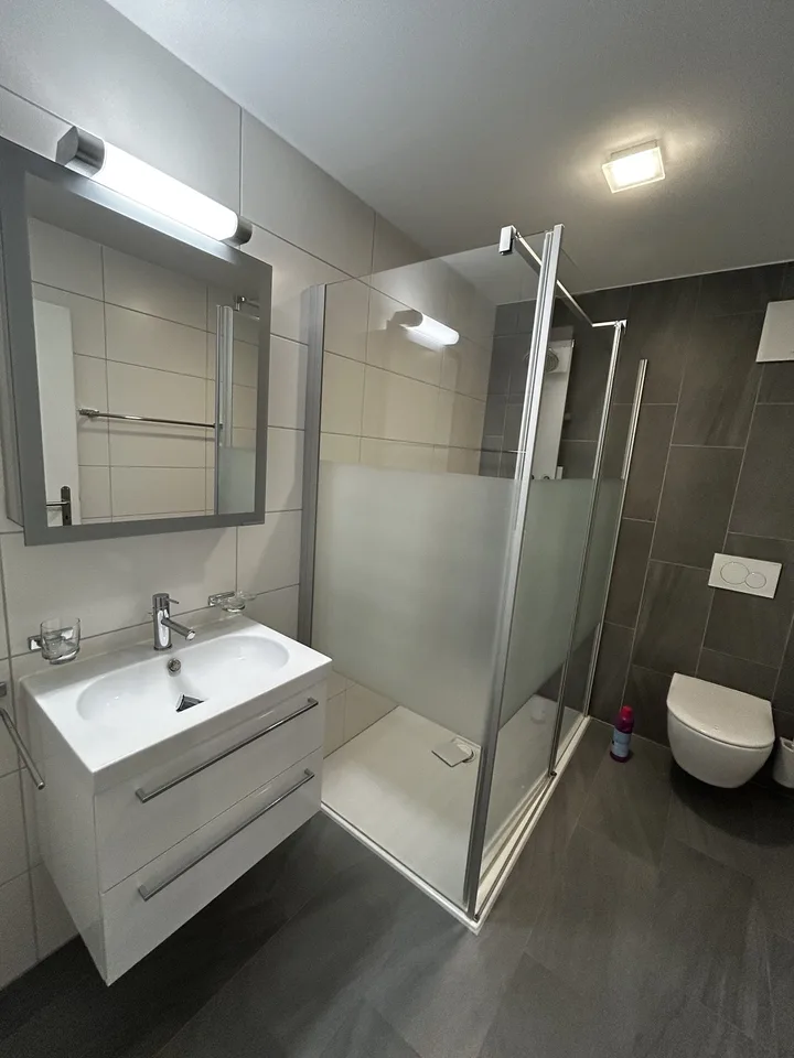 FRIBOURG – Exceptionnel 5.5 pièces de 158 m² avec terrasse vitrée de 42 m²