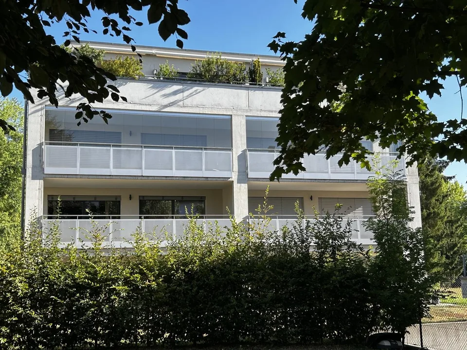 FRIBOURG – Exceptionnel 5.5 pièces de 158 m² avec terrasse vitrée de 42 m²