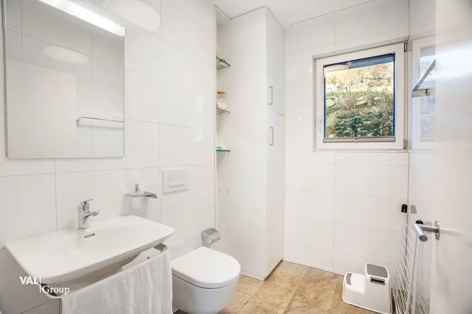 Exklusives, möbiliertes Haus mit Alpenpanorama zur Ganzjahresmiete – Foto 5 von 18