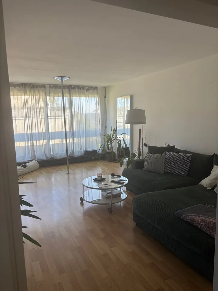 Appartement spacieux de 4,5 pièces avec garage à Bienne – Chante-Merle 58