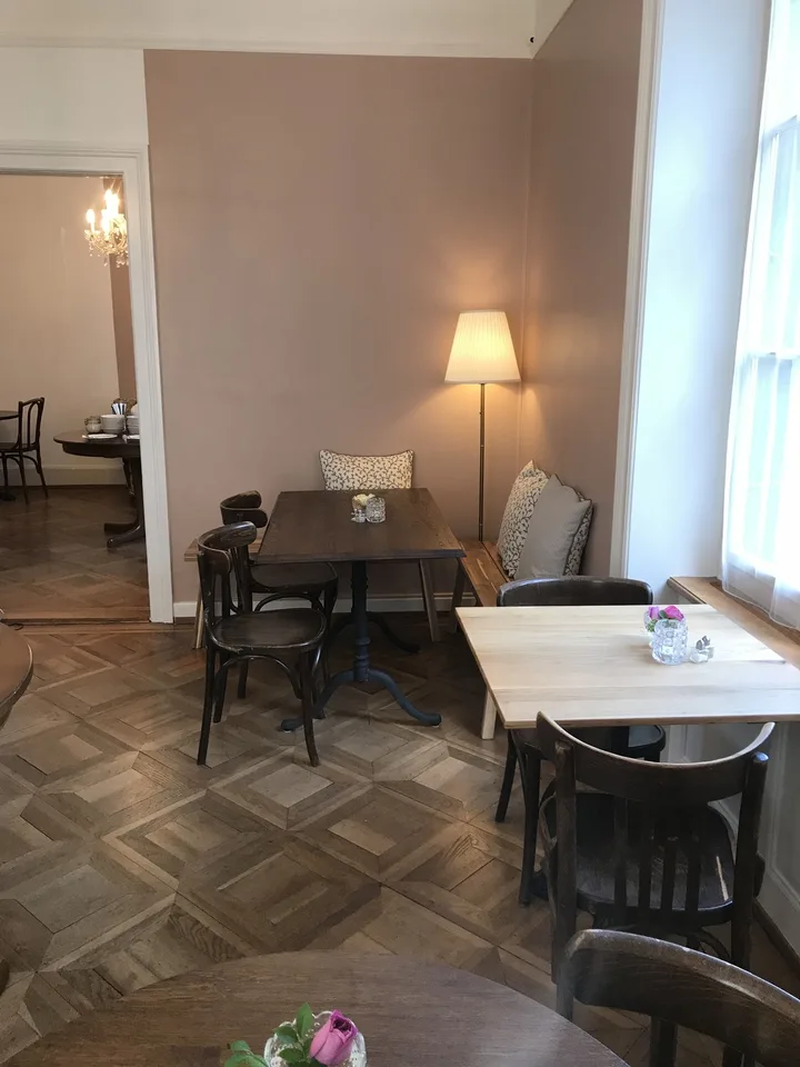 Zimmer in Stadtvilla