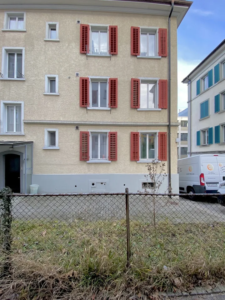 3 Bedroom Apartment - Center - for students or project staff**