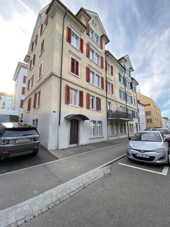 3 Bedroom Apartment - Center - for students or project staff**