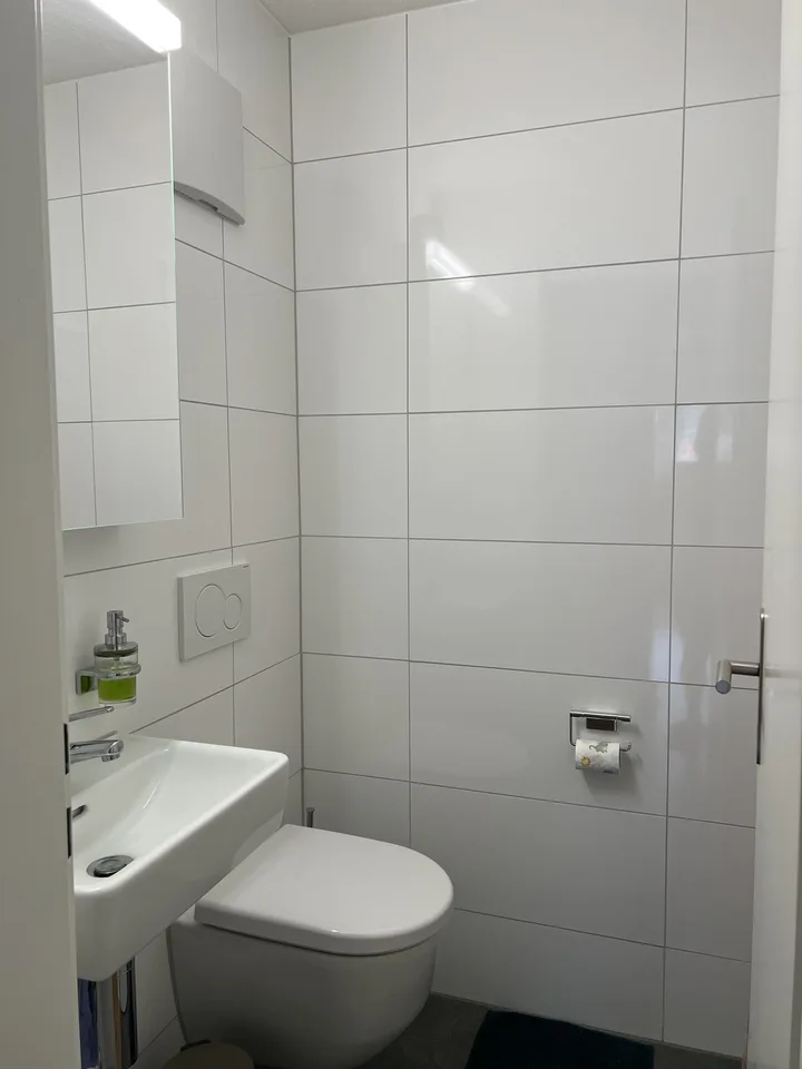 Helle und geräumige 4.5-Zimmer-Wohnung mit Balkon in Igis