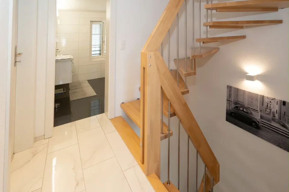 Charmantes 4.5-Zimmer-Doppeleinfamilienhaus in ruhiger Lage von Rorbas